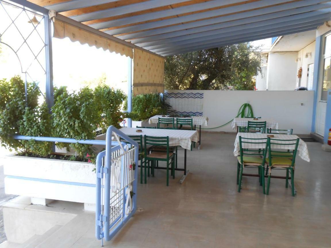 Horizon Aktaion Aparthotel Kalamata Exterior photo