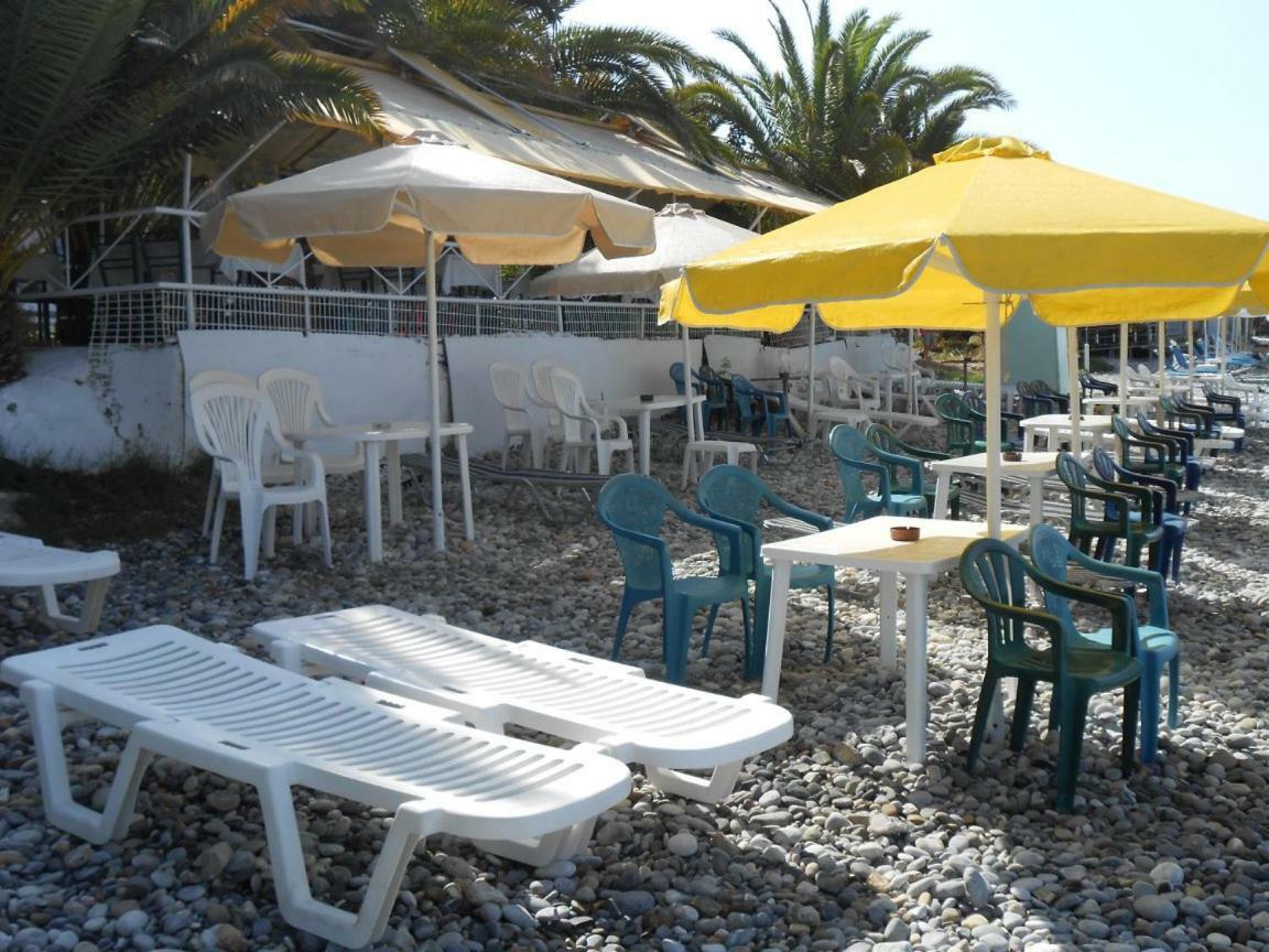 Horizon Aktaion Aparthotel Kalamata Exterior photo